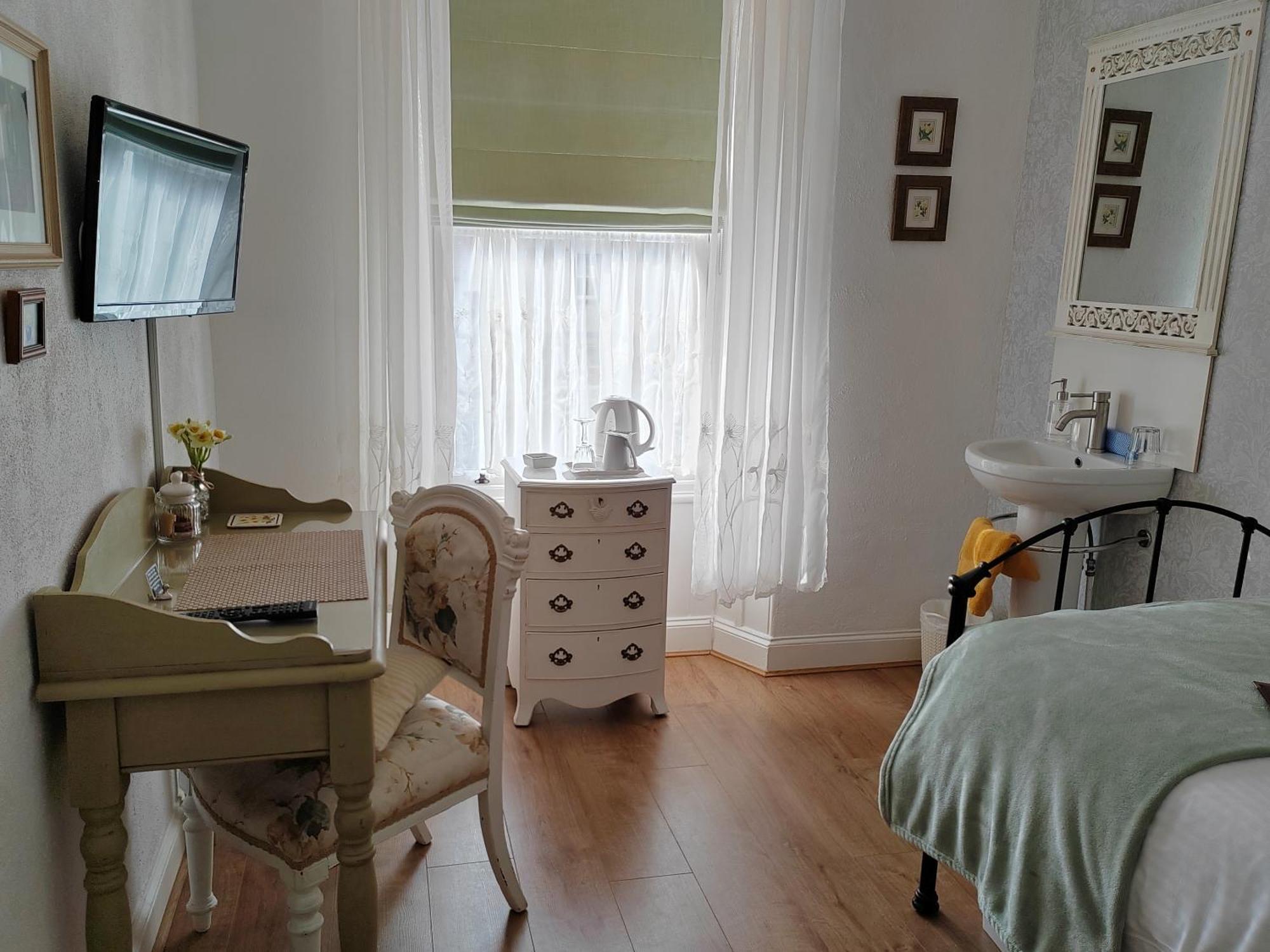 Puddle Duck Lodge - Adults Only Боунесс-он-Віндермір Номер фото